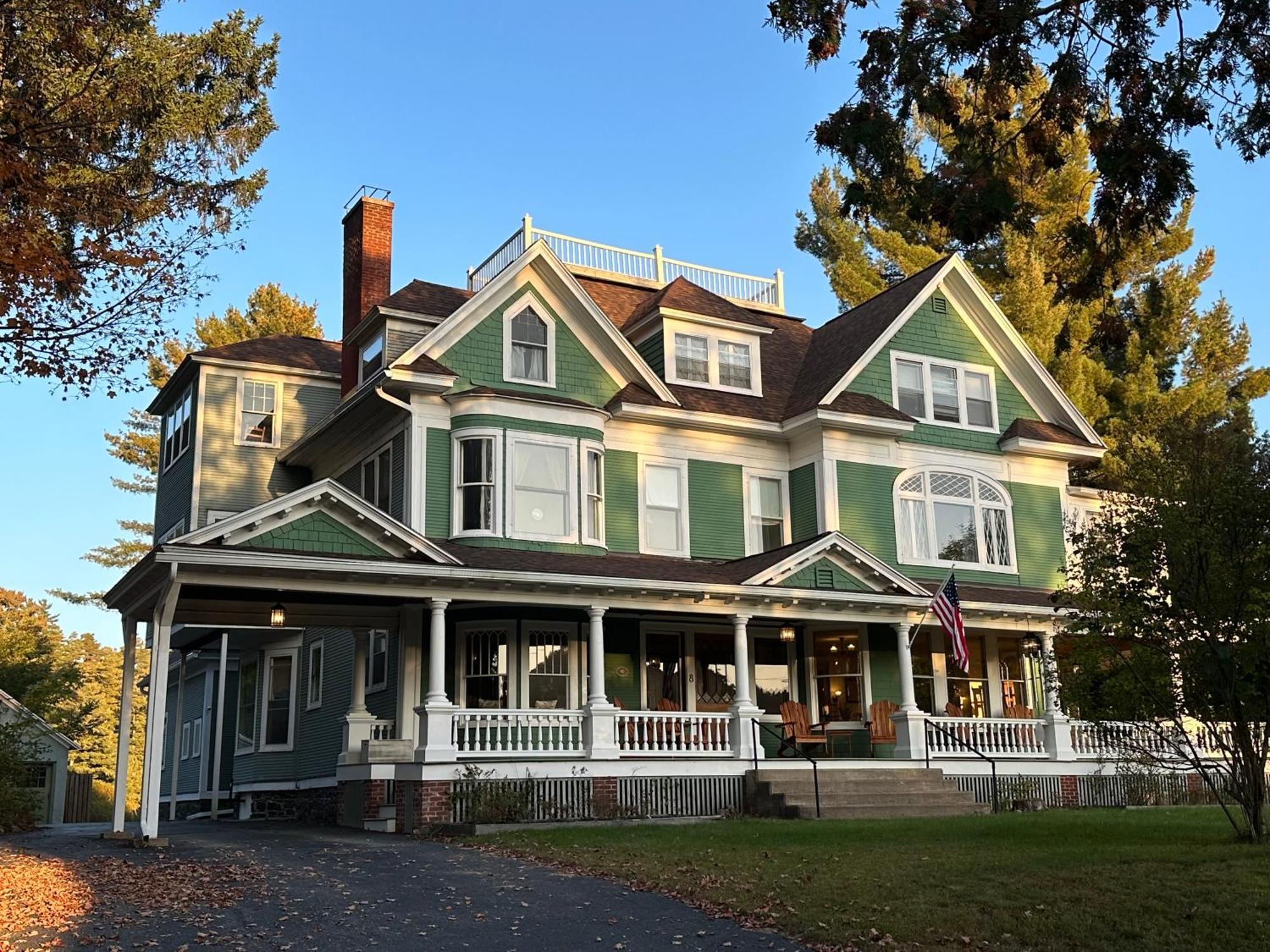 Franklin Manor Bed And Breakfast ซาราแนคเลก ภายนอก รูปภาพ